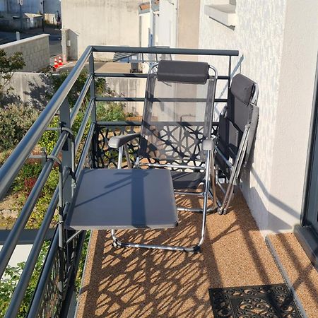 Le Fetilly Avec Parking Privatif Et Climatisation Ла Рошел Екстериор снимка