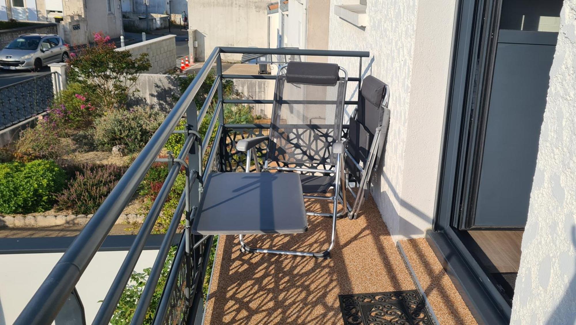Le Fetilly Avec Parking Privatif Et Climatisation Ла Рошел Екстериор снимка
